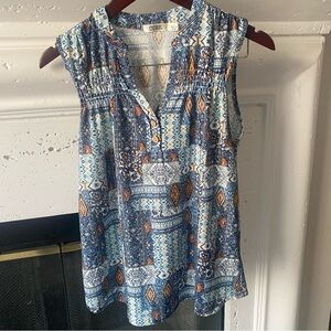 CURE. Blue & Orange Women's Sleeveless Small V-Neck Top